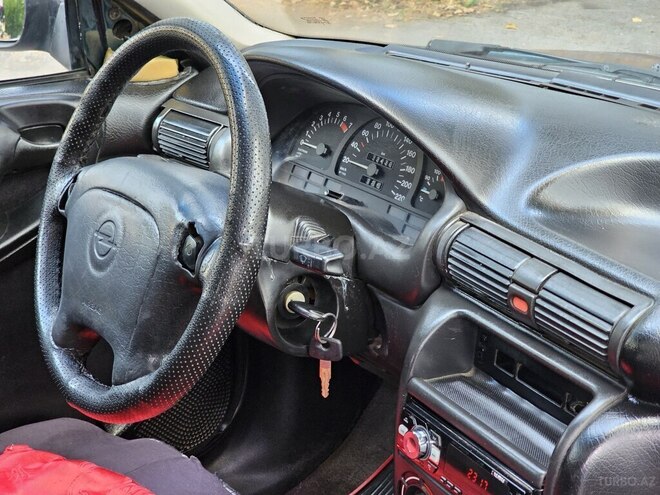 Opel Astra 1996, 265,980 km - 1.6 l - Qəbələ