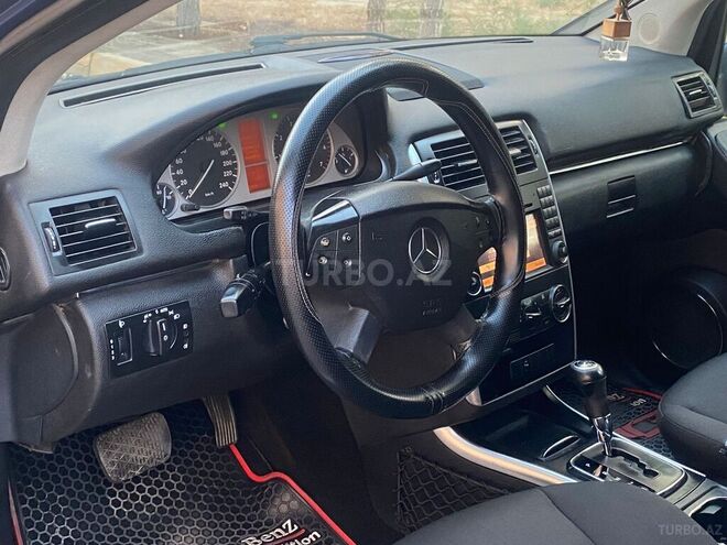 Mercedes B 180 2010, 177,000 km - 1.7 l - Sumqayıt