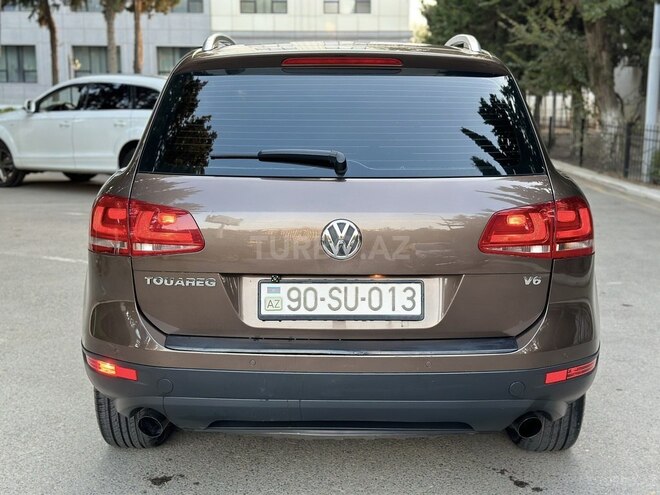 Volkswagen Touareg 2010, 340,000 km - 3.6 l - Sumqayıt
