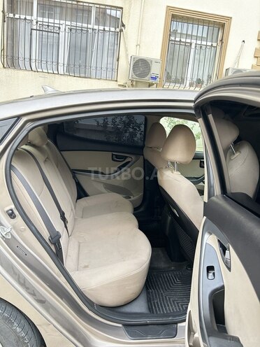 Hyundai Elantra 2014, 210,000 km - 1.8 l - Bakı