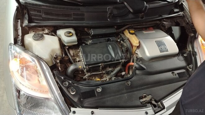 Toyota Prius 2006, 267,000 km - 1.5 l - Bərdə