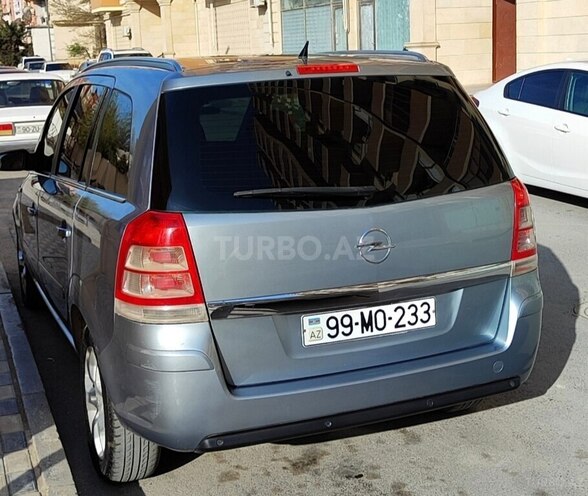 Opel Zafira 2005, 212,000 km - 2.2 l - Bakı