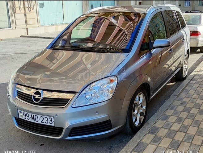 Opel Zafira 2005, 212,000 km - 2.2 l - Bakı