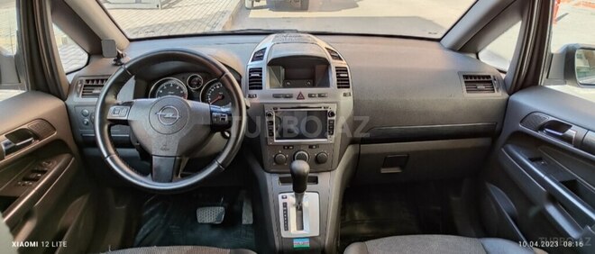 Opel Zafira 2005, 212,000 km - 2.2 l - Bakı