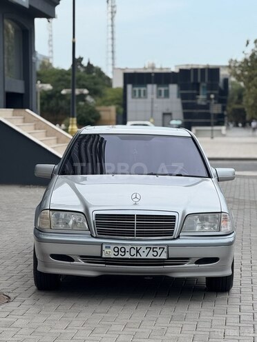 Mercedes C 180 1999, 357,000 km - 1.8 л - Bakı