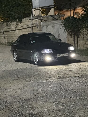 Mercedes C 240 1999, 350,000 km - 2.4 л - Sabirabad