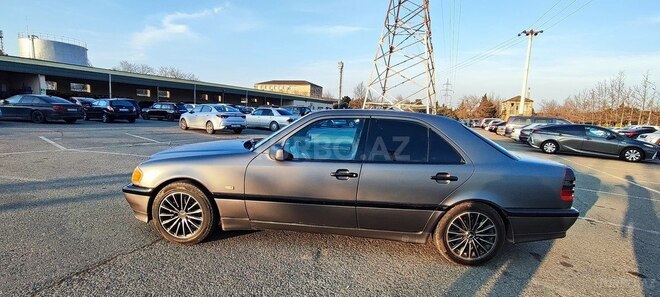 Mercedes C 240 1998, 325,500 km - 2.4 л - Bakı