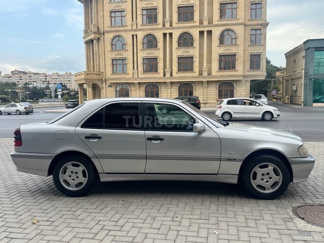 Mercedes C 180 1999, 357,000 km - 1.8 л - Bakı