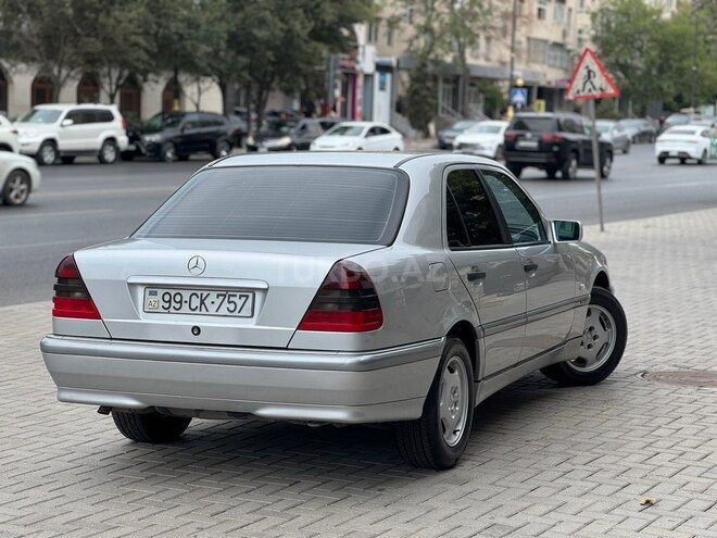 Mercedes C 180 1999, 357,000 km - 1.8 л - Bakı