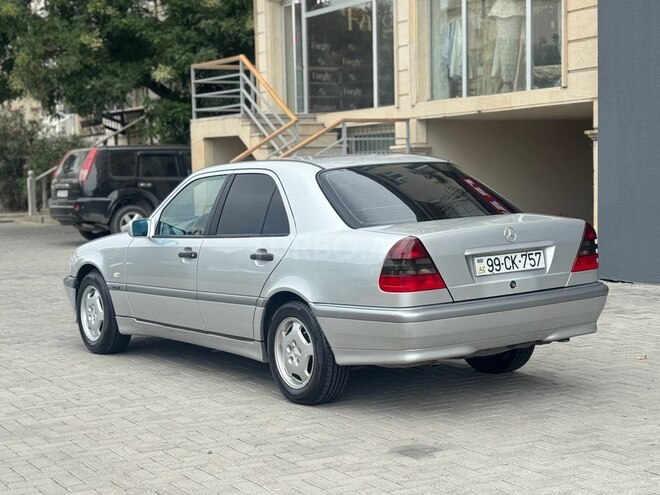 Mercedes C 180 1999, 357,000 km - 1.8 л - Bakı