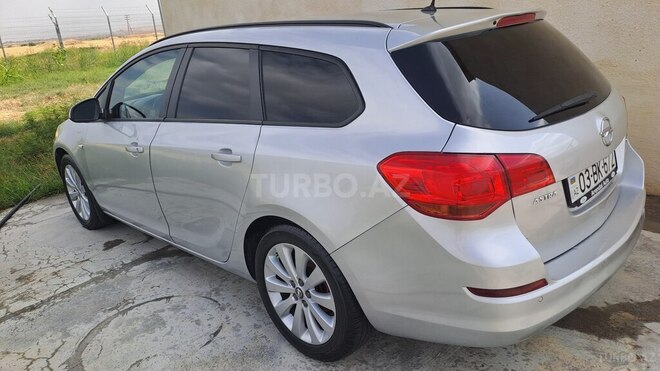 Opel Astra 2011, 242,120 km - 1.3 л - Şabran