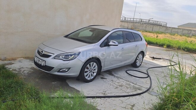 Opel Astra 2011, 242,120 km - 1.3 л - Şabran