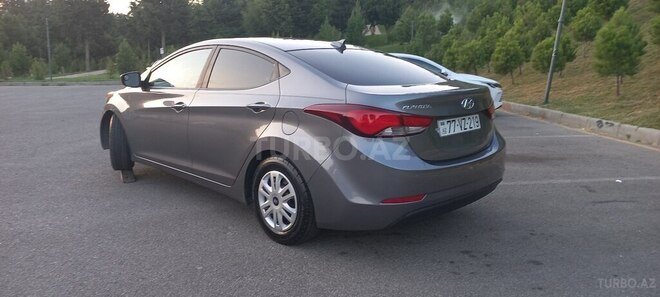 Hyundai Elantra 2015, 86,000 km - 1.8 l - Bakı