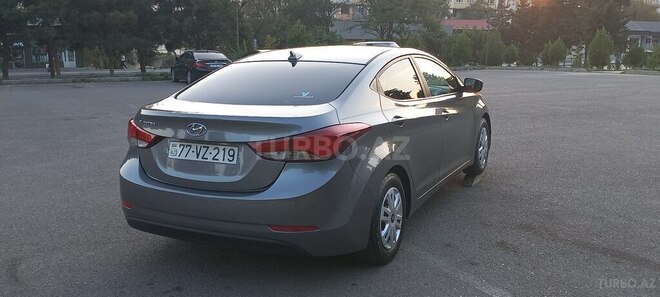 Hyundai Elantra 2015, 86,000 km - 1.8 l - Bakı