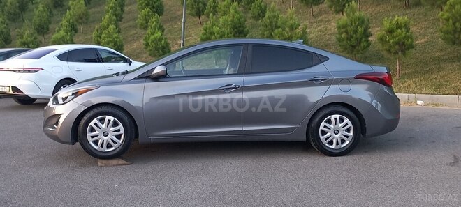 Hyundai Elantra 2015, 86,000 km - 1.8 l - Bakı