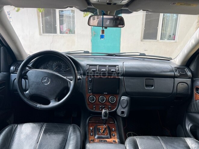 Mercedes ML 270 4MATIC 2002, 438,000 km - 2.7 l - Bakı