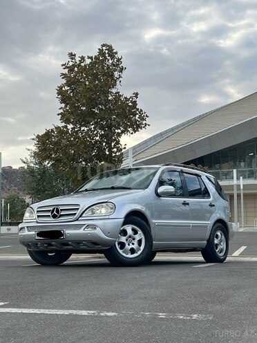 Mercedes ML 270 4MATIC 2002, 438,000 km - 2.7 l - Bakı