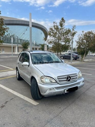 Mercedes ML 270 4MATIC 2002, 438,000 km - 2.7 l - Bakı