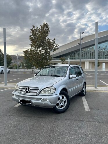 Mercedes ML 270 4MATIC 2002, 438,000 km - 2.7 l - Bakı