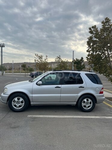 Mercedes ML 270 4MATIC 2002, 438,000 km - 2.7 l - Bakı