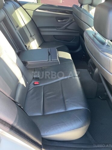 BMW 520 2011, 200,000 km - 2.0 l - Bakı