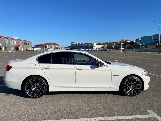 BMW 520 2011, 200,000 km - 2.0 l - Bakı