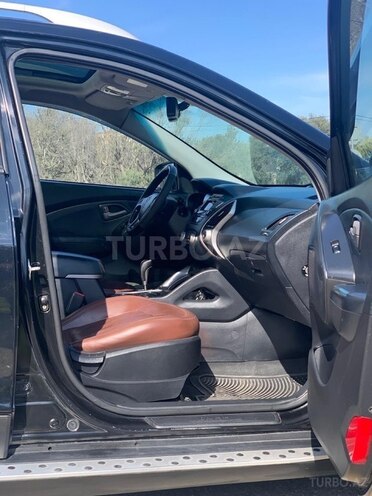 Hyundai ix35 2010, 178,000 km - 2.4 l - Bakı
