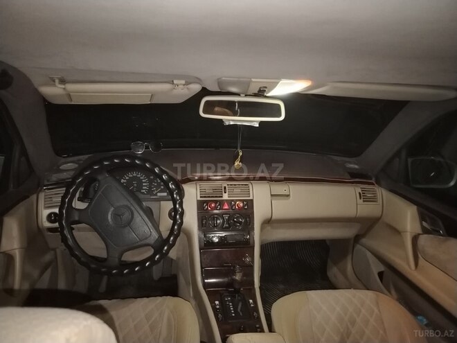 Mercedes E 280 4MATIC 1996, 290,000 km - 2.8 l - Bərdə