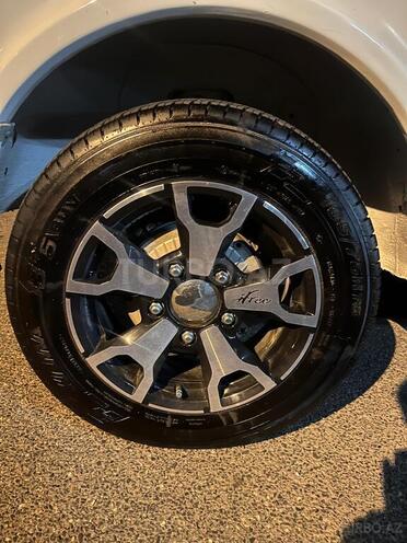 LADA (VAZ) Niva 2013, 180,000 km - 1.7 l - Quba
