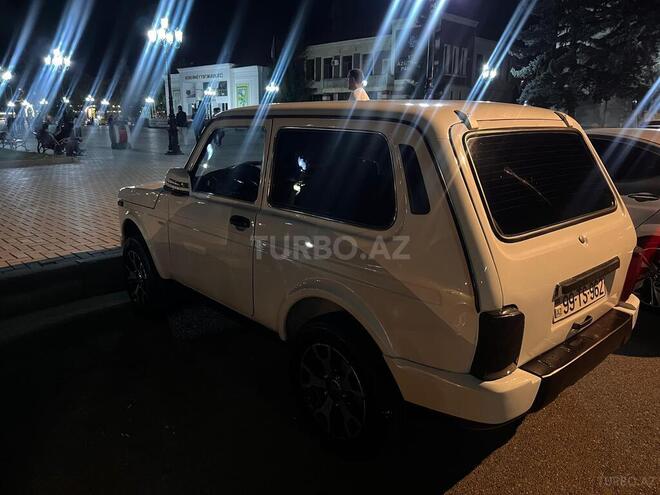 LADA (VAZ) Niva 2013, 180,000 km - 1.7 l - Quba
