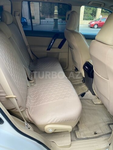 Toyota Land Cruiser Prado 2014, 174,000 km - 2.7 l - Bakı
