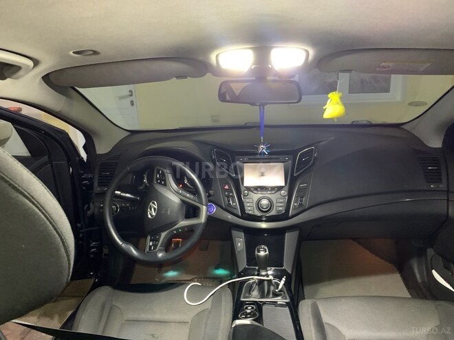 Hyundai i40 2013, 241,000 km - 1.7 l - Şirvan