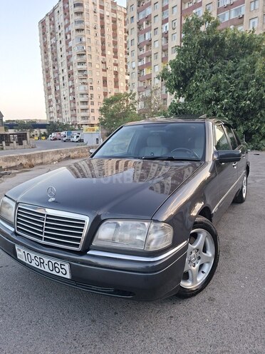 Mercedes C 200 1995, 420,000 km - 2.0 л - Bakı