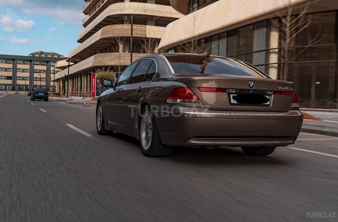 BMW 735 2005, 278,500 km - 3.6 л - Bakı