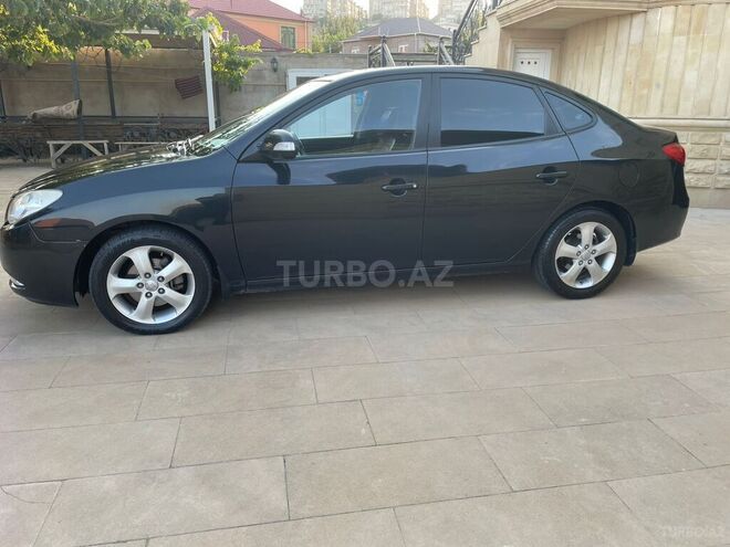 Hyundai Elantra 2009, 353,589 km - 2.0 л - Bakı