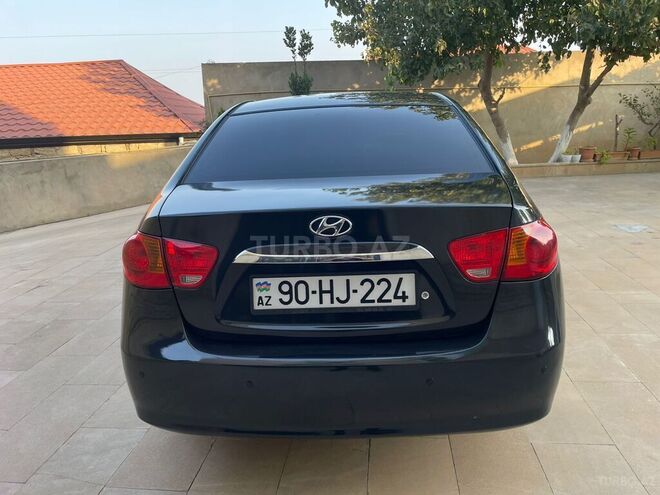 Hyundai Elantra 2009, 353,589 km - 2.0 л - Bakı