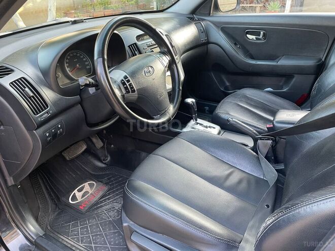 Hyundai Elantra 2009, 353,589 km - 2.0 л - Bakı