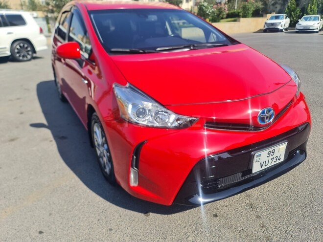 Toyota Prius V 2015, 253,000 km - 1.8 л - Bakı