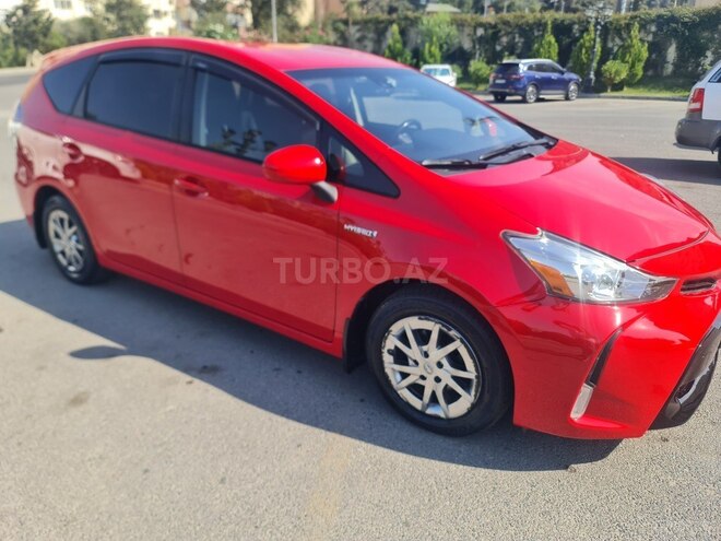 Toyota Prius V 2015, 253,000 km - 1.8 л - Bakı