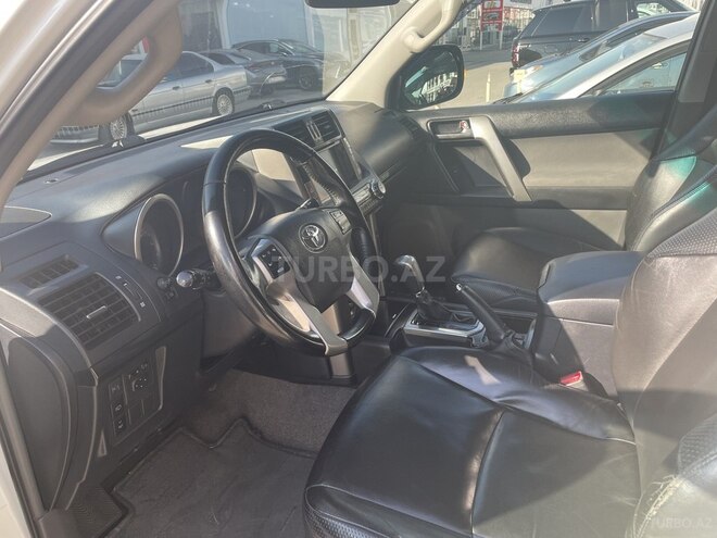 Toyota Land Cruiser Prado 2010, 255,000 km - 2.7 л - Bakı
