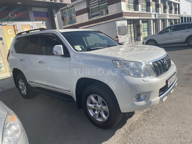 Toyota Land Cruiser Prado 2010, 255,000 km - 2.7 л - Bakı
