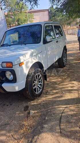 LADA (VAZ) Niva 2014, 140,000 km - 1.7 л - Lerik
