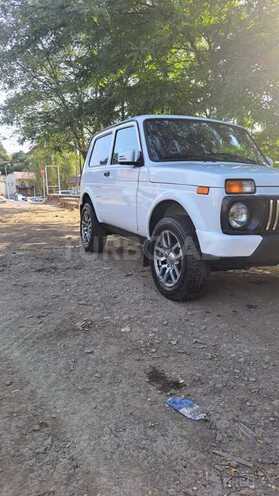 LADA (VAZ) Niva 2014, 140,000 km - 1.7 л - Lerik