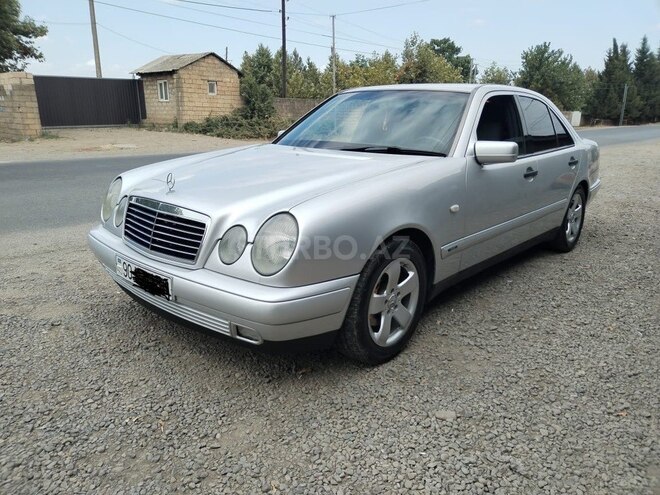 Mercedes E 230 1997, 342,000 km - 2.3 l - Masallı