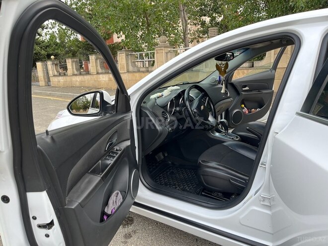 Chevrolet Cruze 2013, 194,000 km - 1.8 л - Şabran