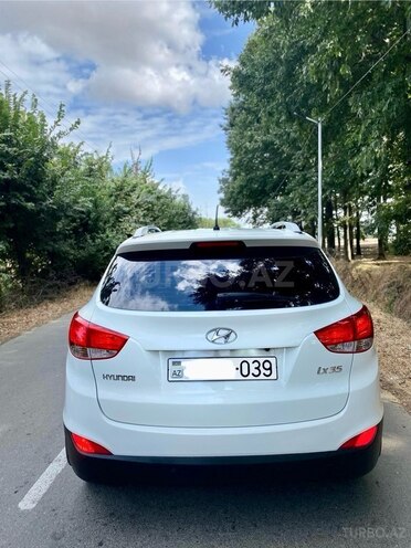 Hyundai ix35 2011, 144,000 km - 2.0 л - Masallı