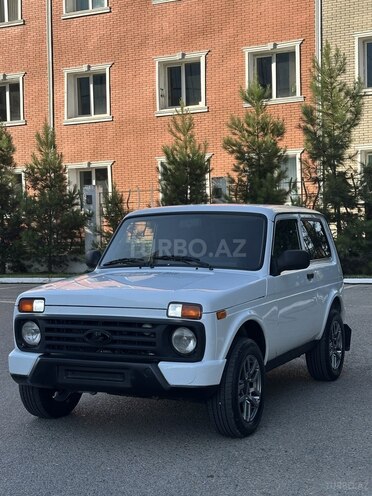 LADA (VAZ) Niva 2015, 225,000 km - 1.7 l - Sabirabad
