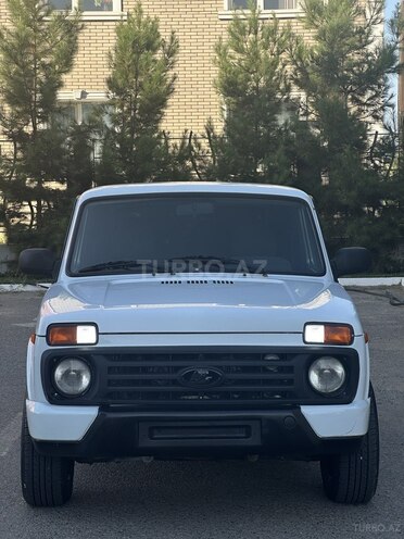 LADA (VAZ) Niva 2015, 225,000 km - 1.7 l - Sabirabad