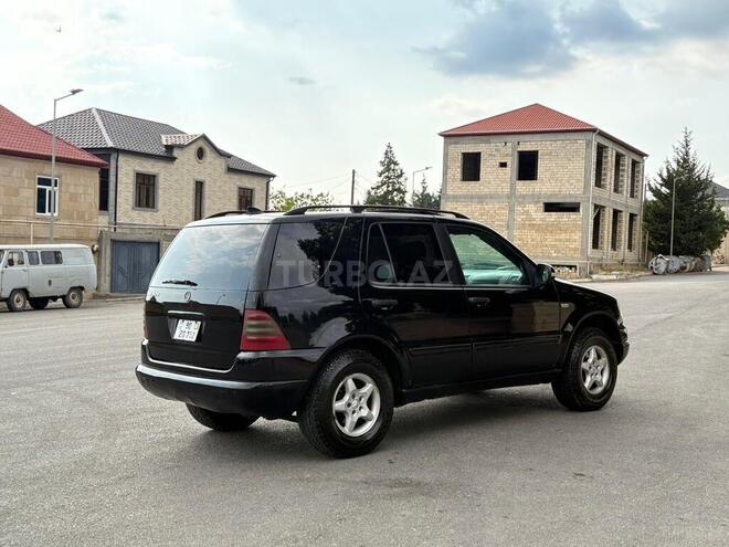 Mercedes ML 320 4MATIC 2000, 357,000 km - 3.2 л - Şamaxı
