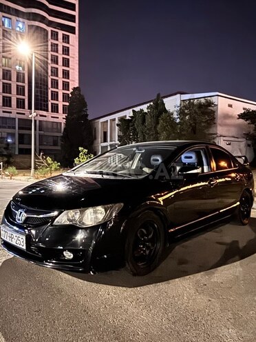 Honda Civic 2009, 286,686 km - 1.3 l - Bakı